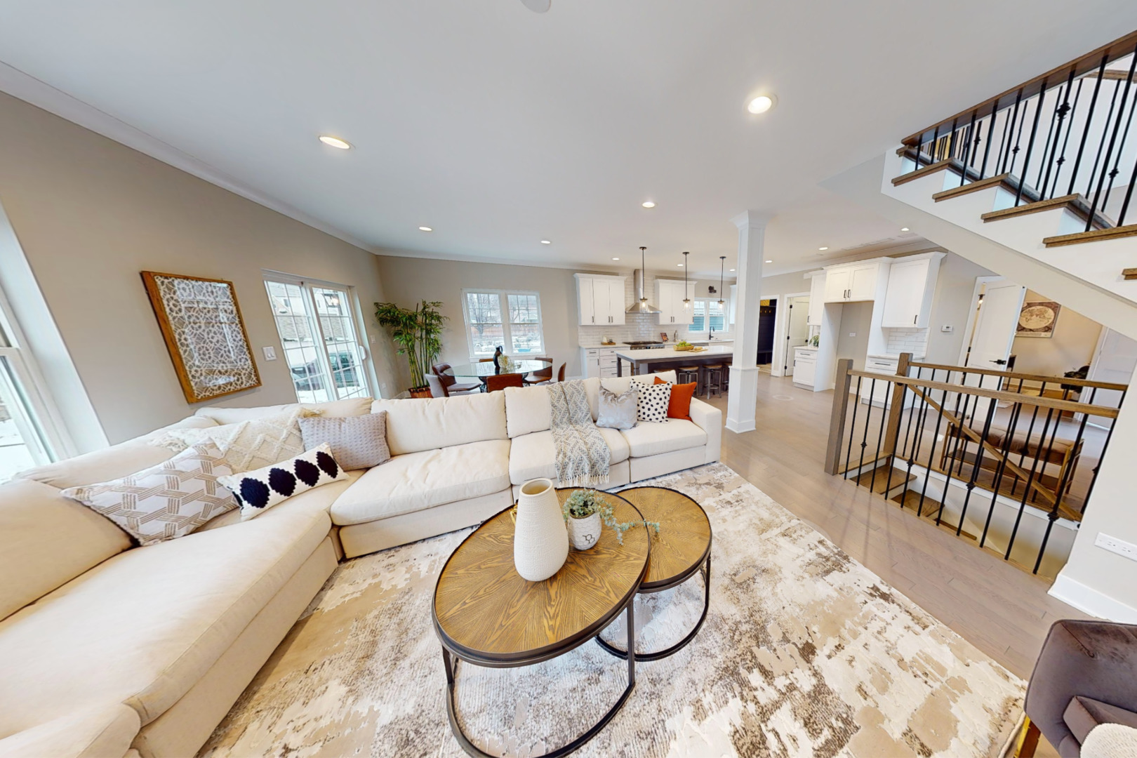 10430 S Sawyer Avenue