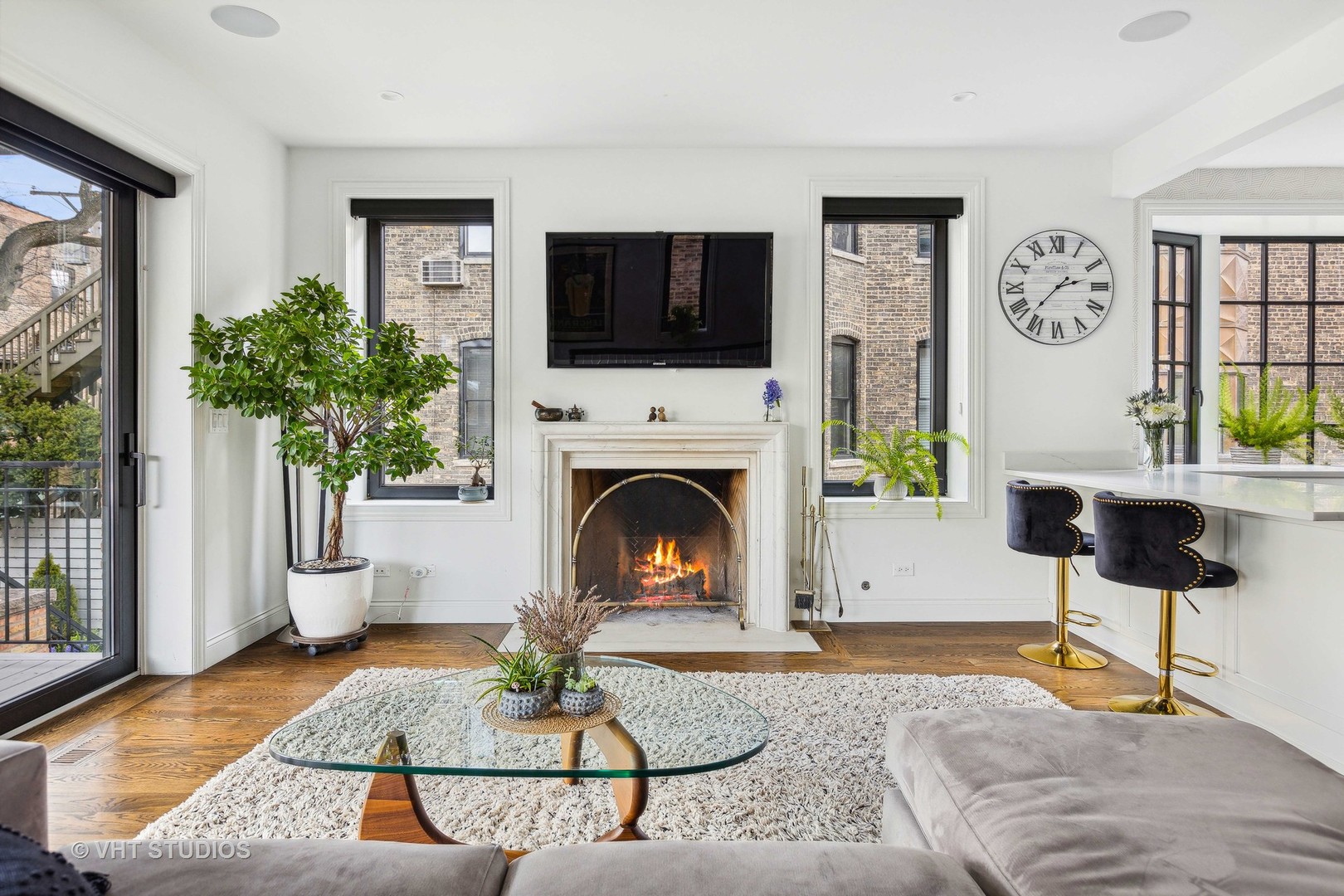 1436 W Berwyn Avenue