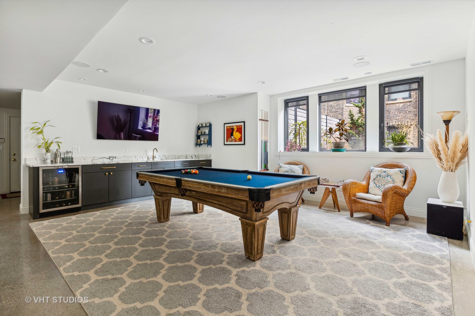 1436 W Berwyn Avenue