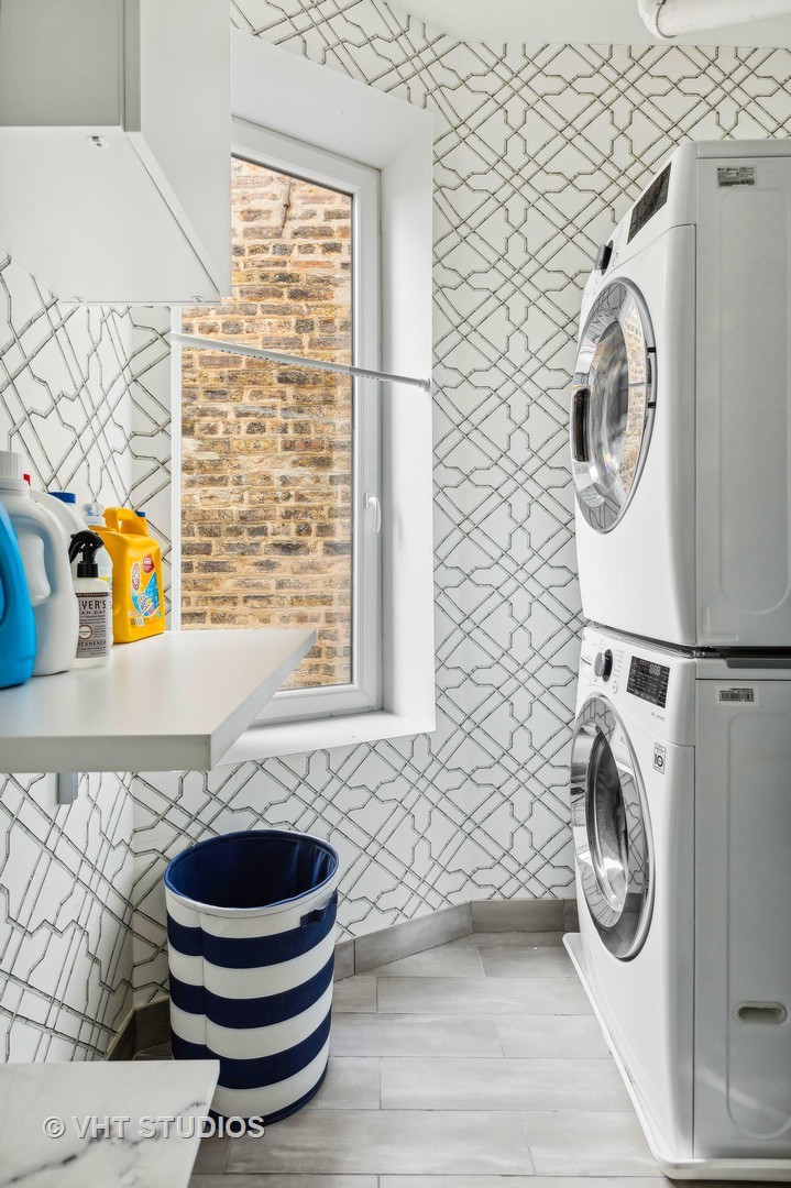 1436 W Berwyn Avenue