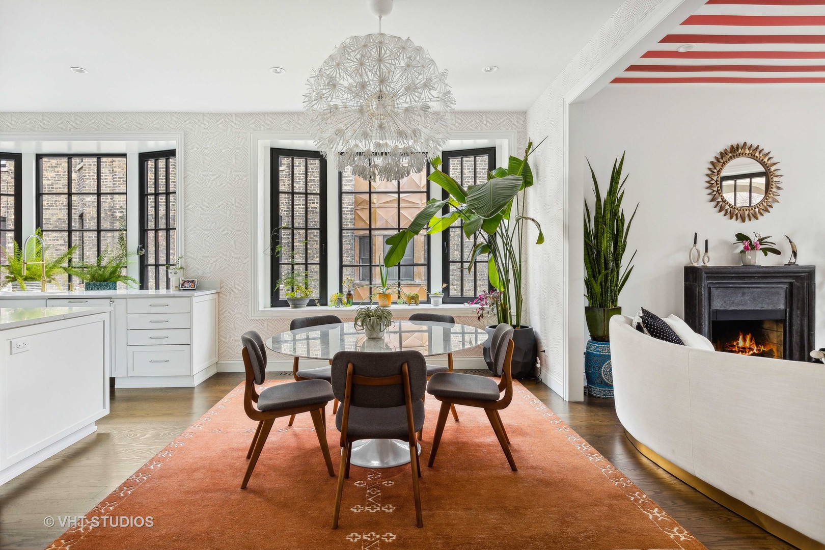 1436 W Berwyn Avenue