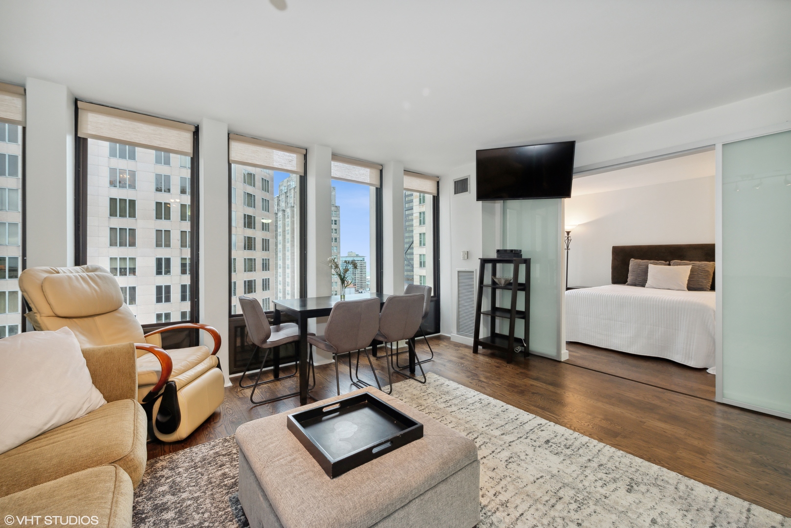 100 E WALTON Street Unit: 41C