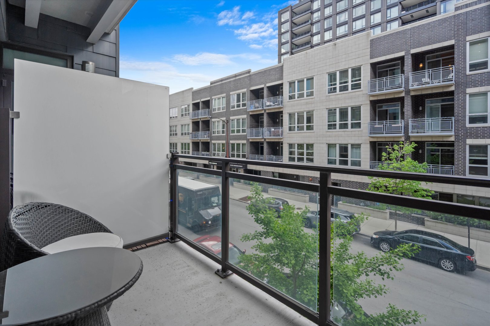 31 N Aberdeen Street Unit: 2S