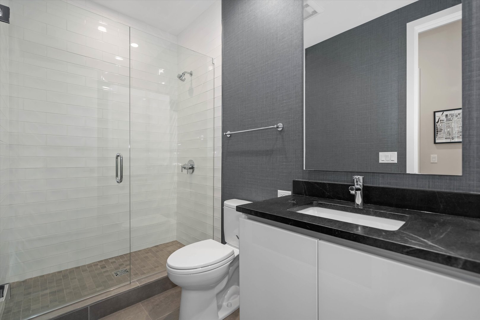 31 N Aberdeen Street Unit: 2S