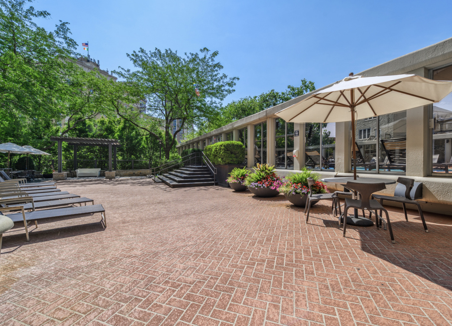 1960 N Lincoln Park W Unit: 404