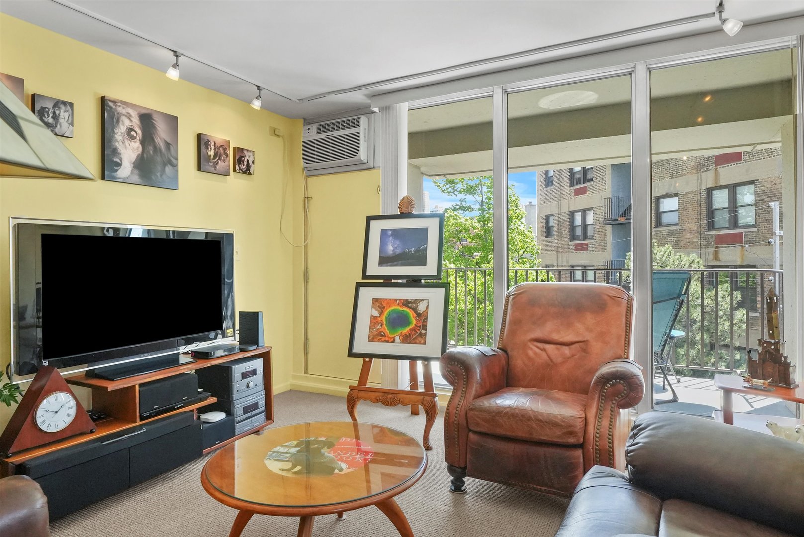 1960 N Lincoln Park W Unit: 404