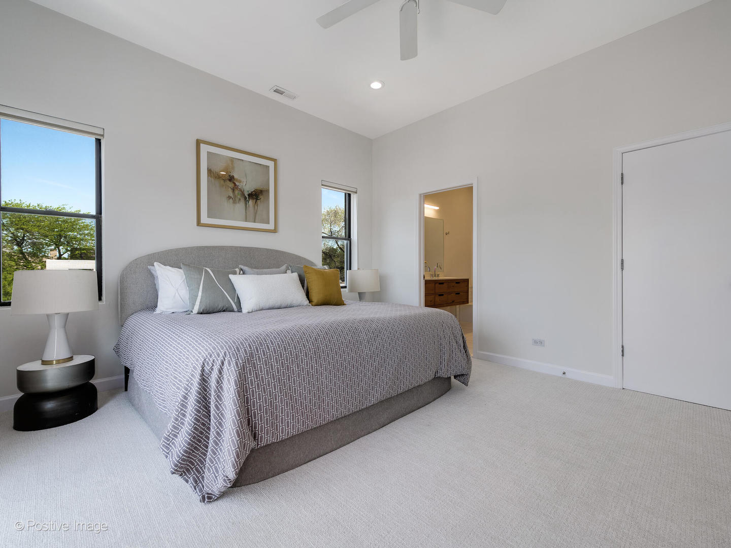 1618 N Claremont Avenue Unit: 3N