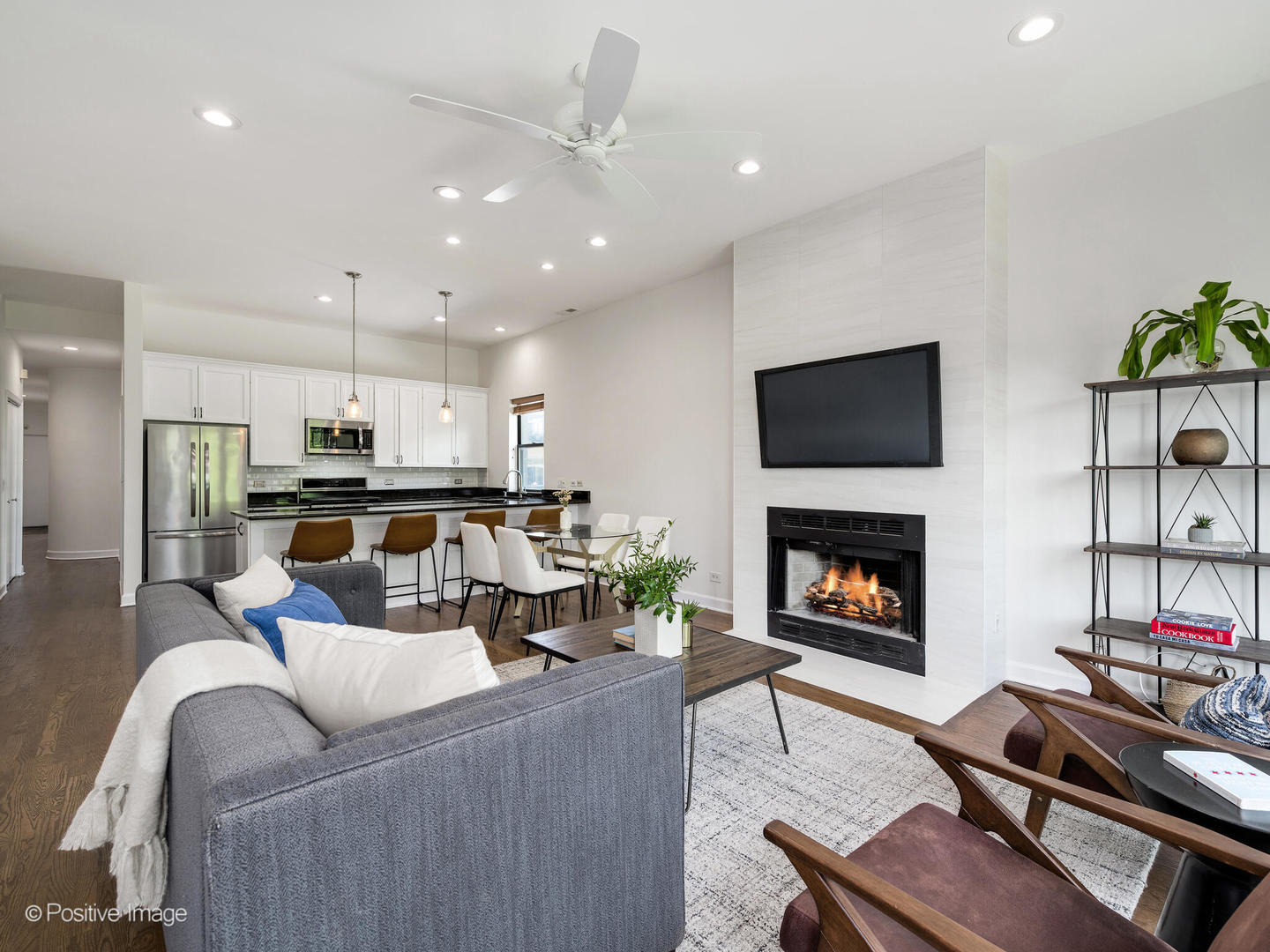 1618 N Claremont Avenue Unit: 3N