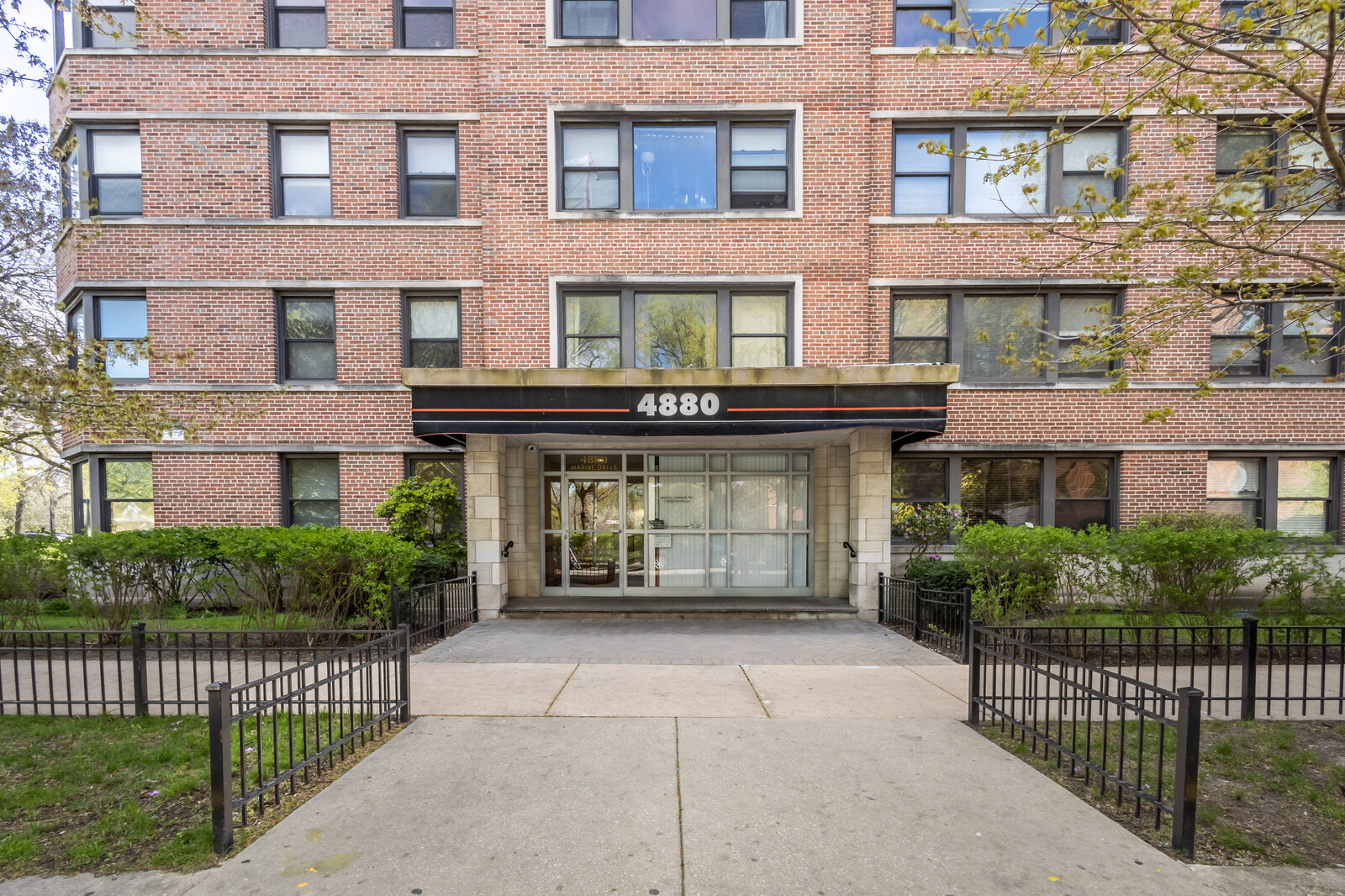 4880 N Marine Drive Unit: 308