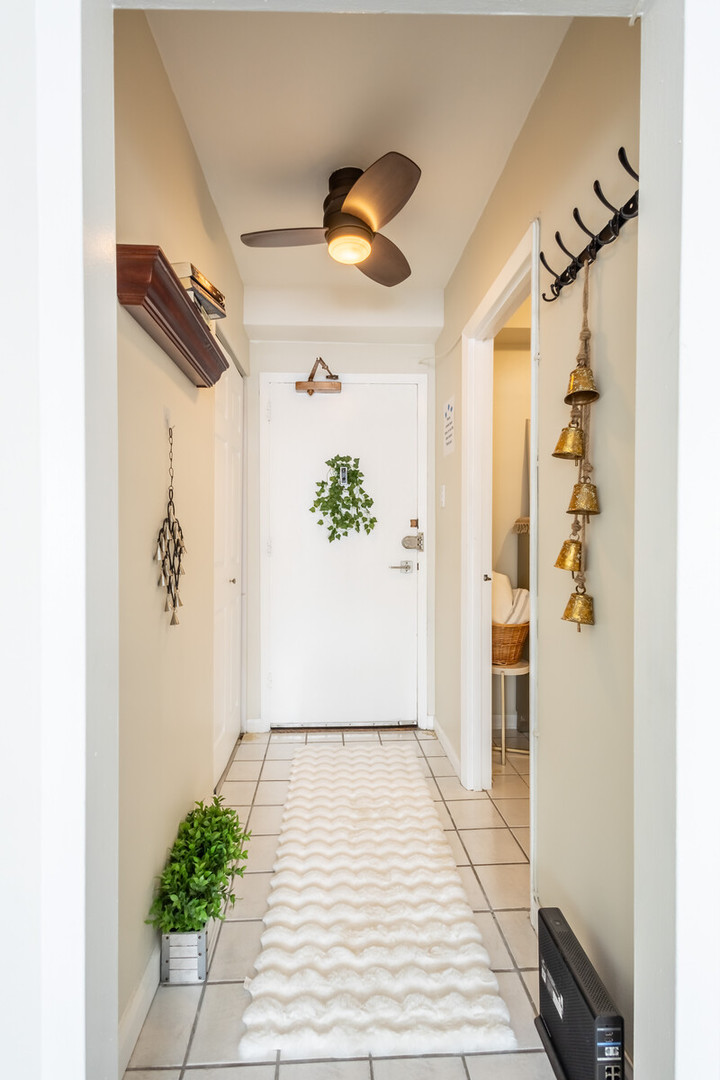 4880 N Marine Drive Unit: 308