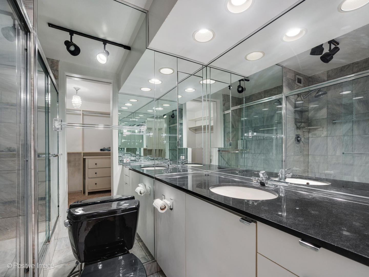 1030 N STATE Street Unit: 13A