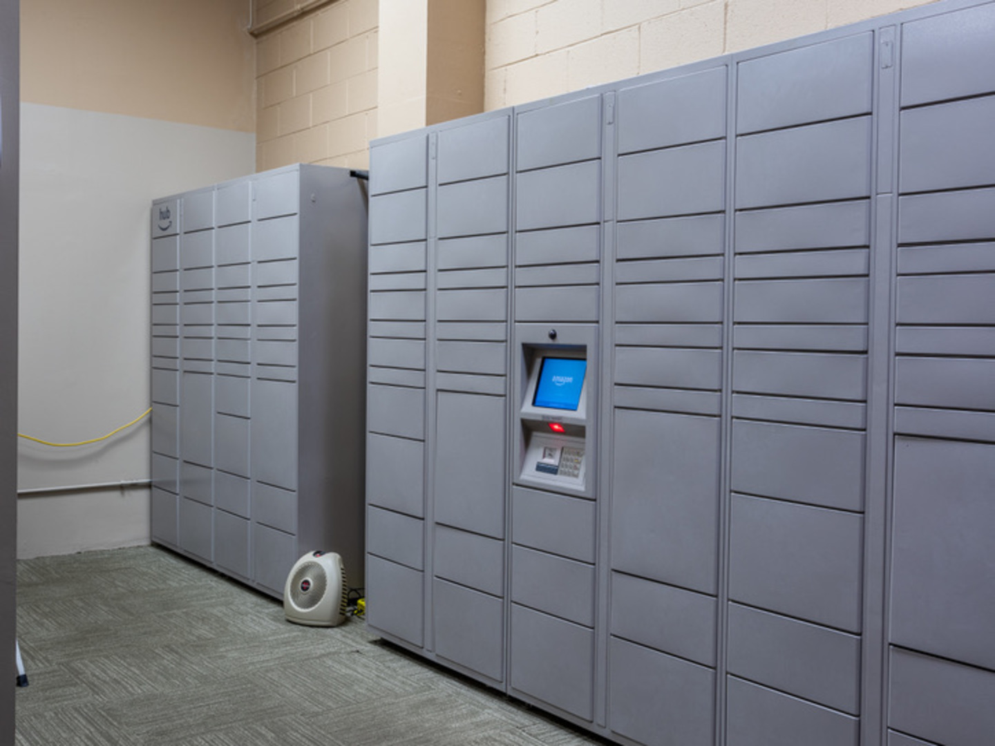 5320 N Sheridan Road Unit: 1302