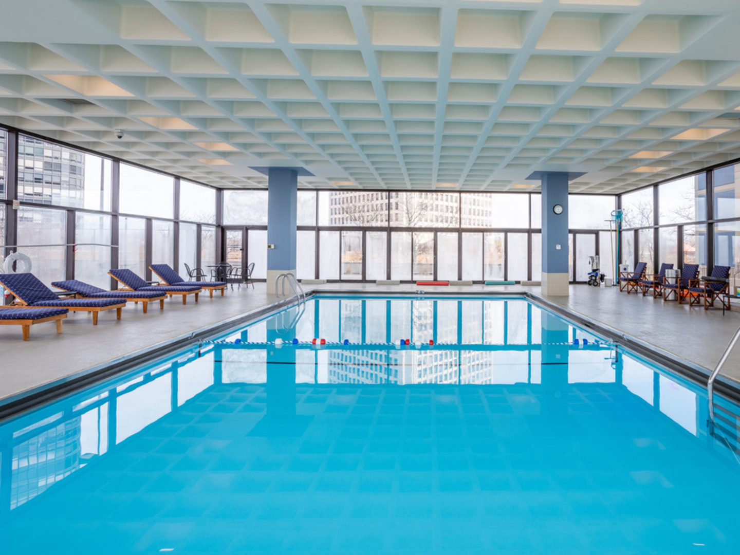 5320 N Sheridan Road Unit: 1302