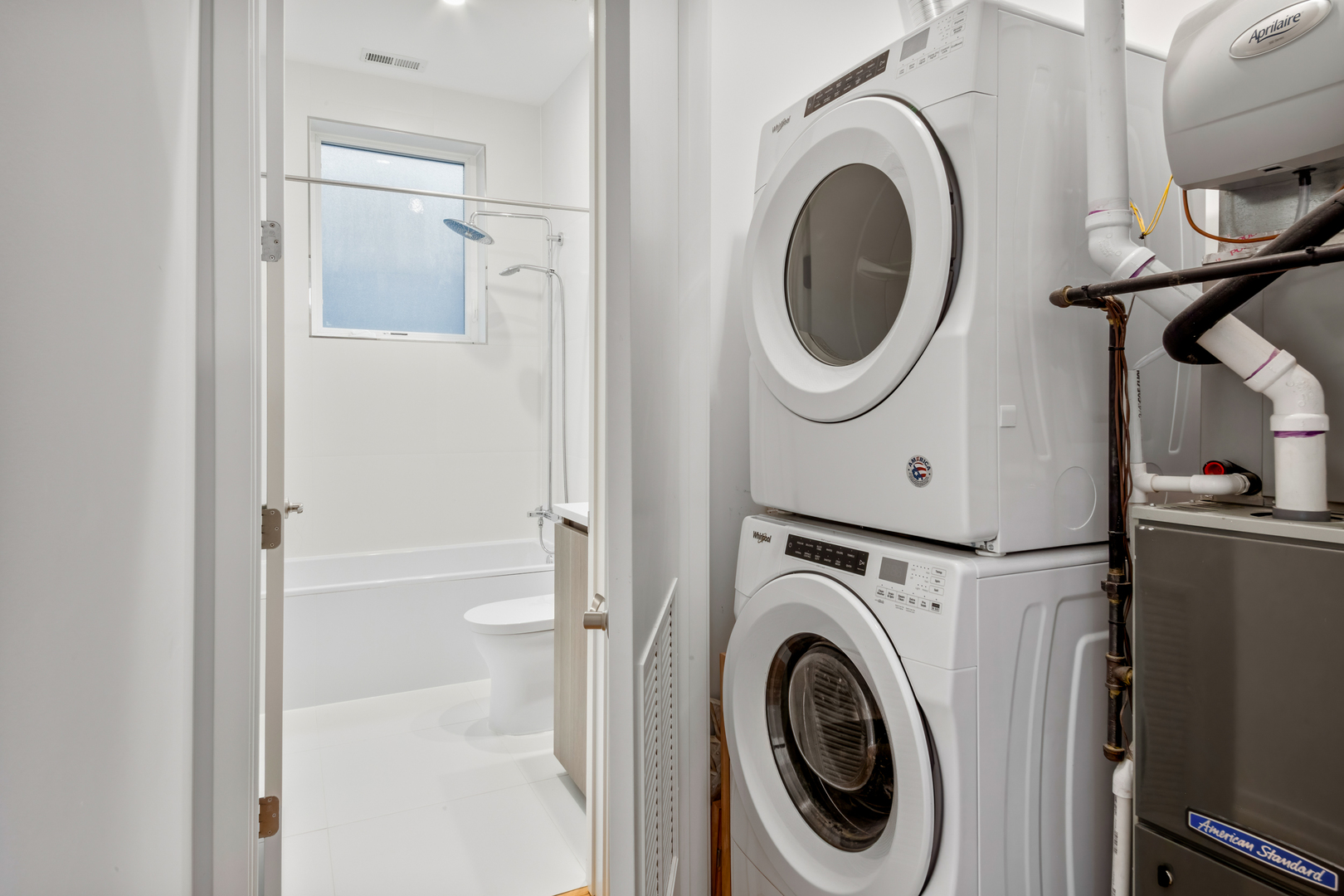 1104 N Marshfield Avenue Unit: 2