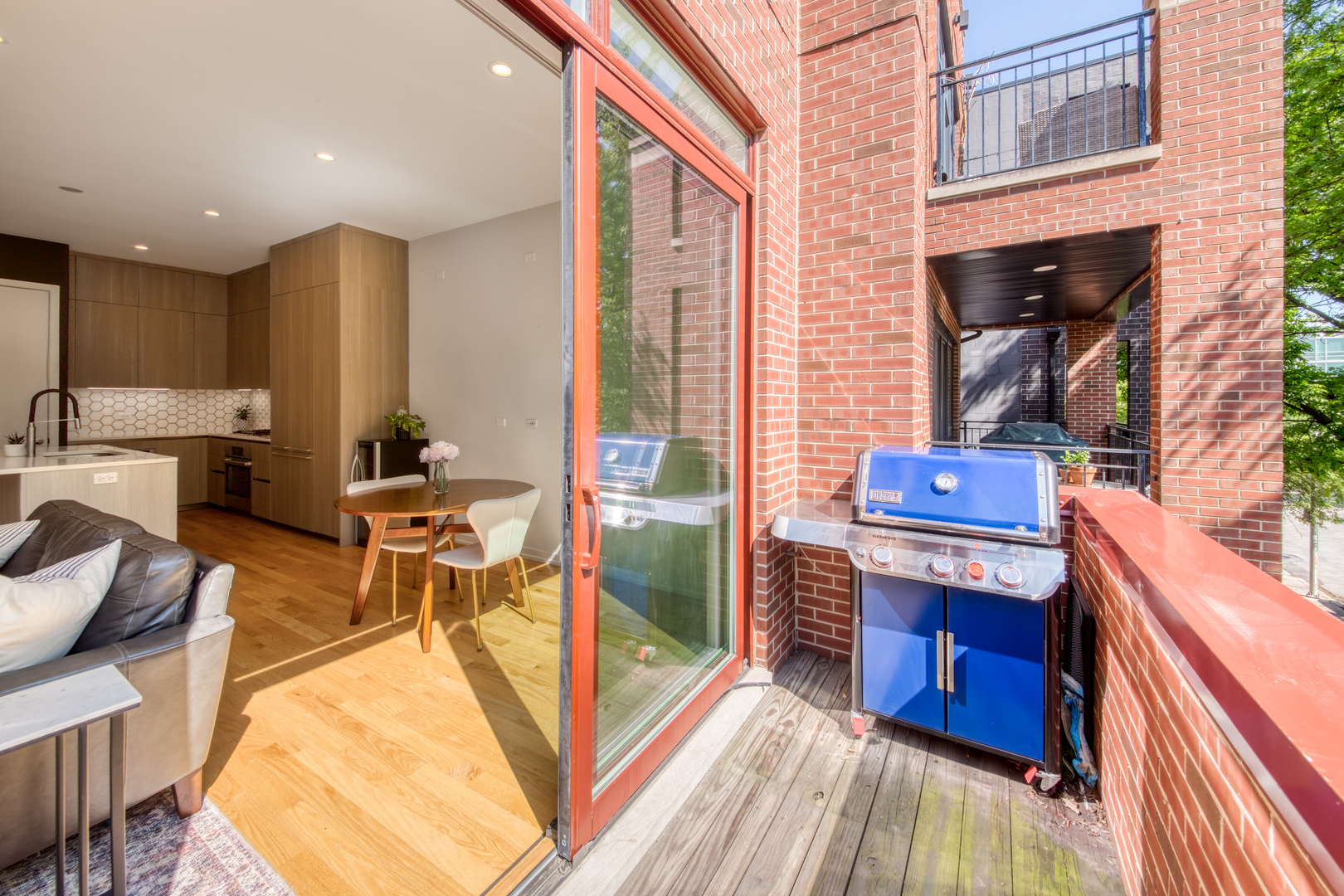 1104 N Marshfield Avenue Unit: 2