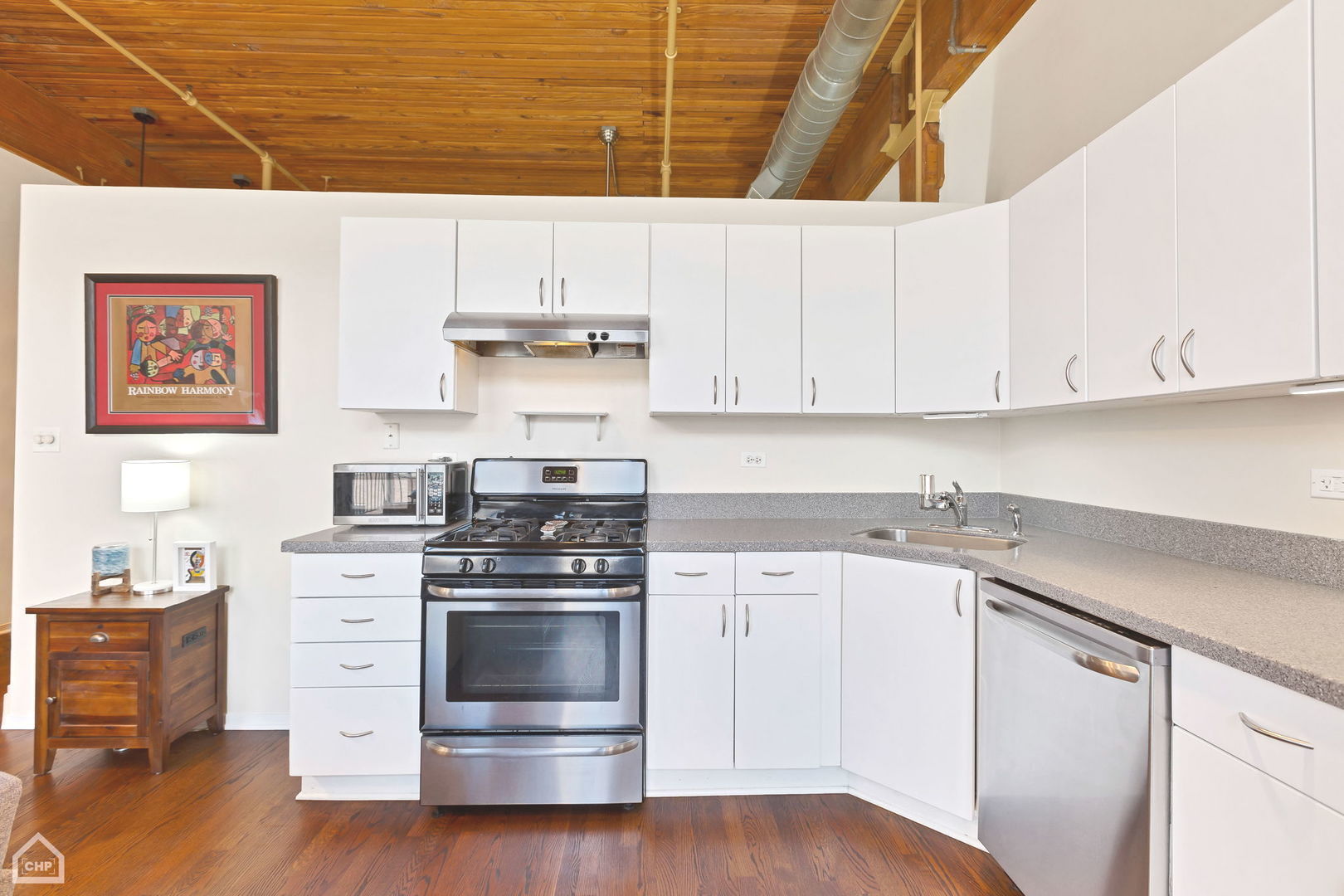 1801 S Michigan Avenue Unit: 404