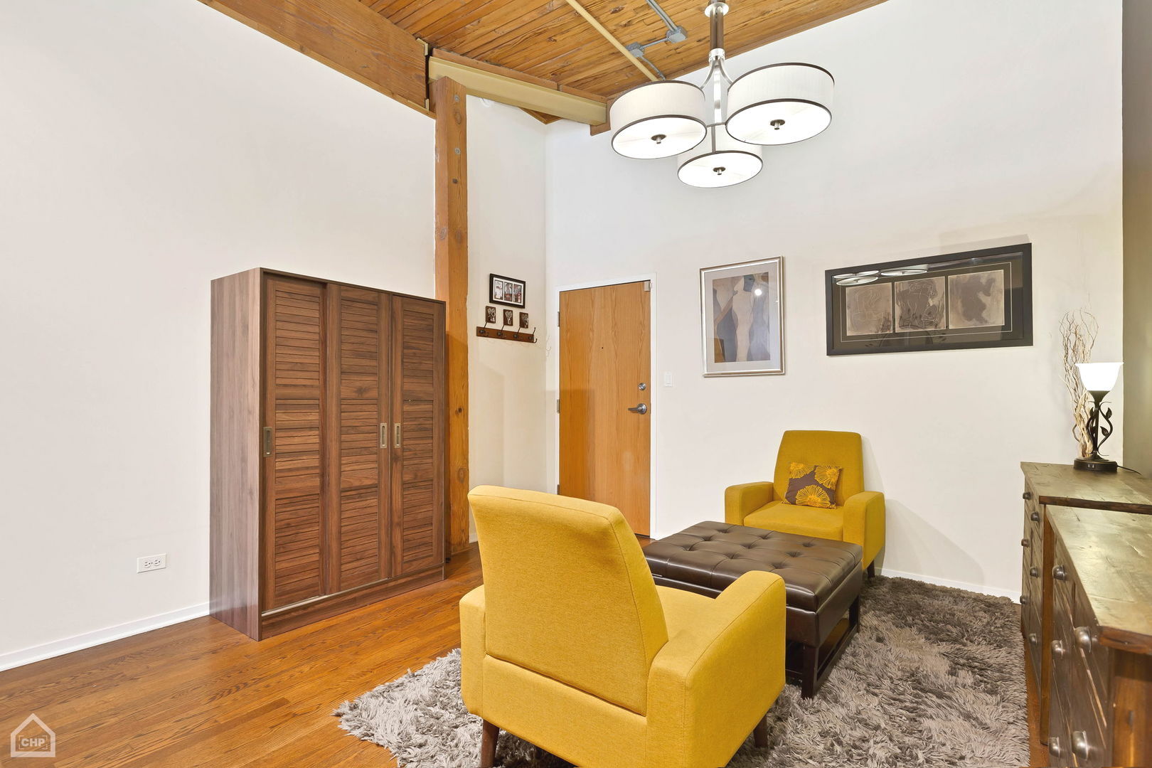 1801 S Michigan Avenue Unit: 404