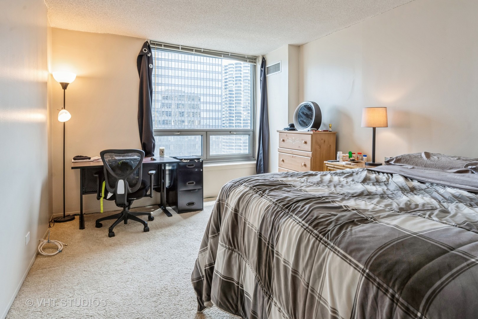 440 N Wabash Avenue Unit: 4205