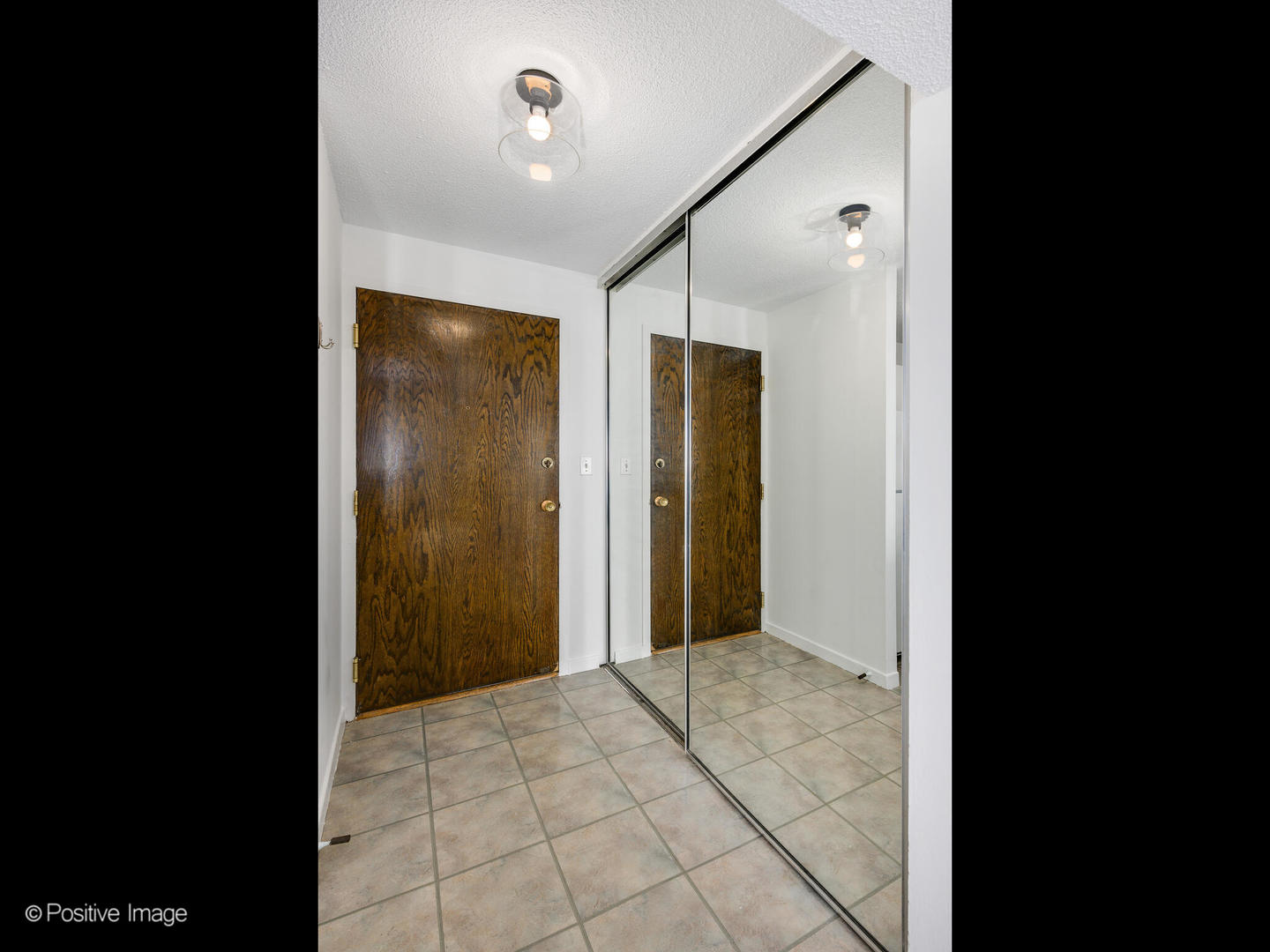 230 E ONTARIO Street Unit: 1303