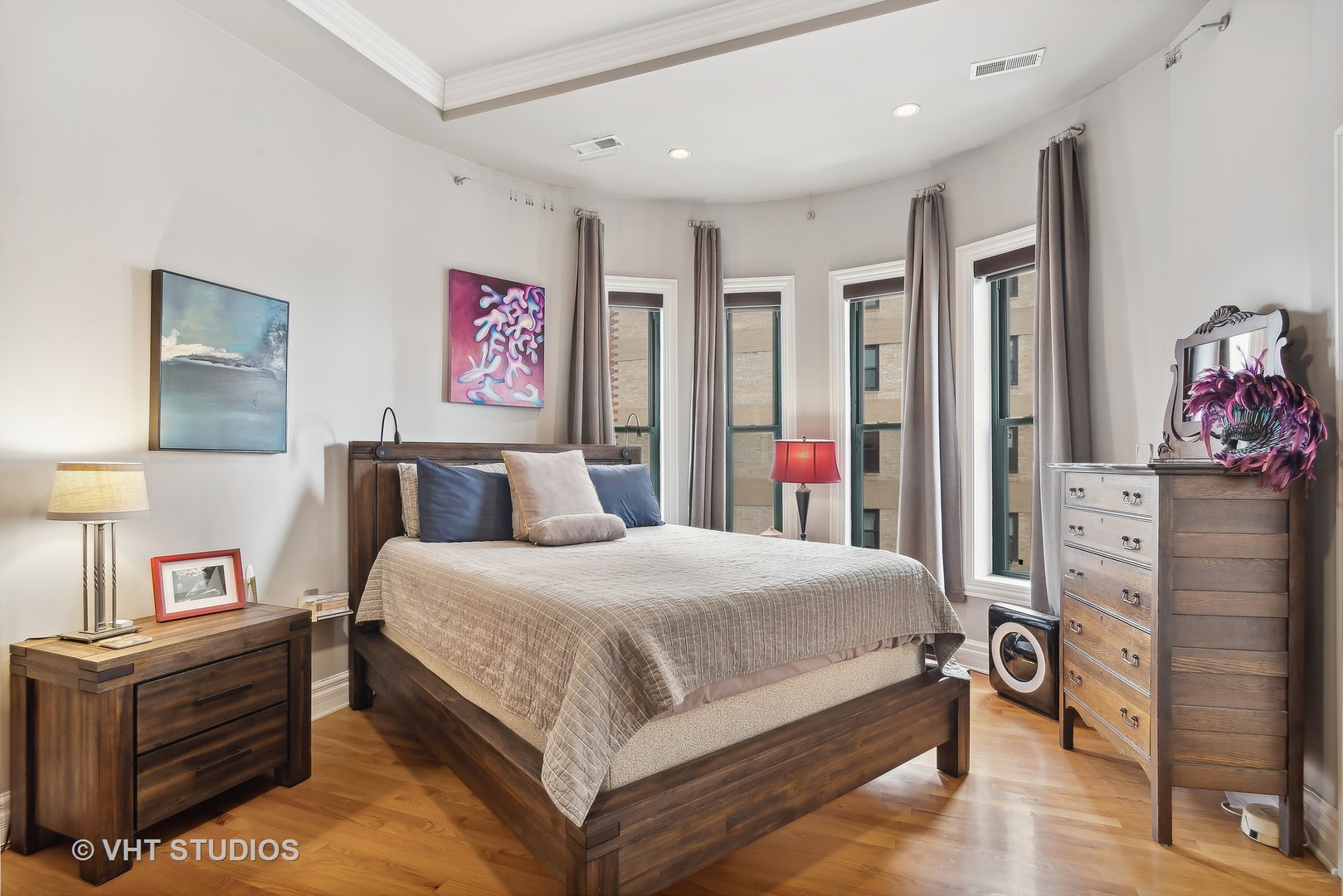 4800 N Kenmore Avenue Unit: 4