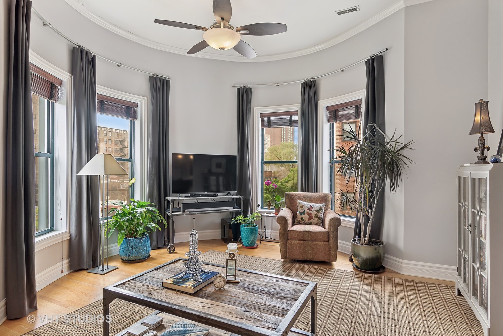 4800 N Kenmore Avenue Unit: 4