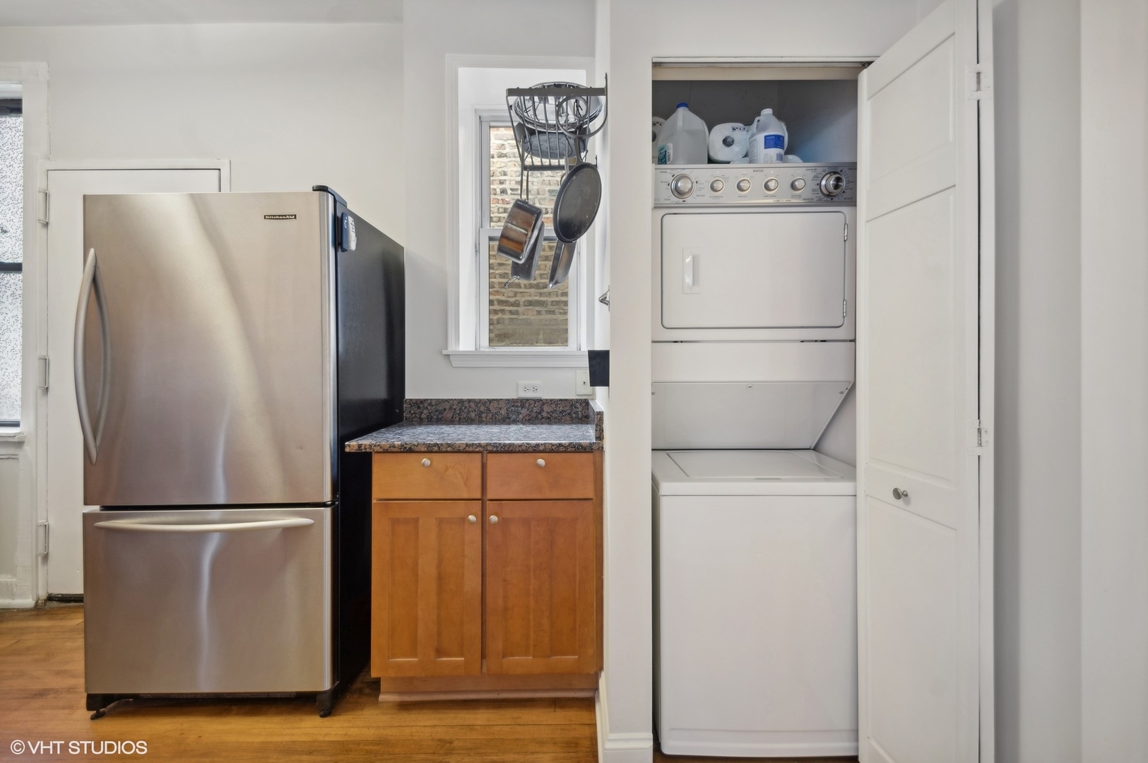 728 W Sheridan Road Unit: 3S