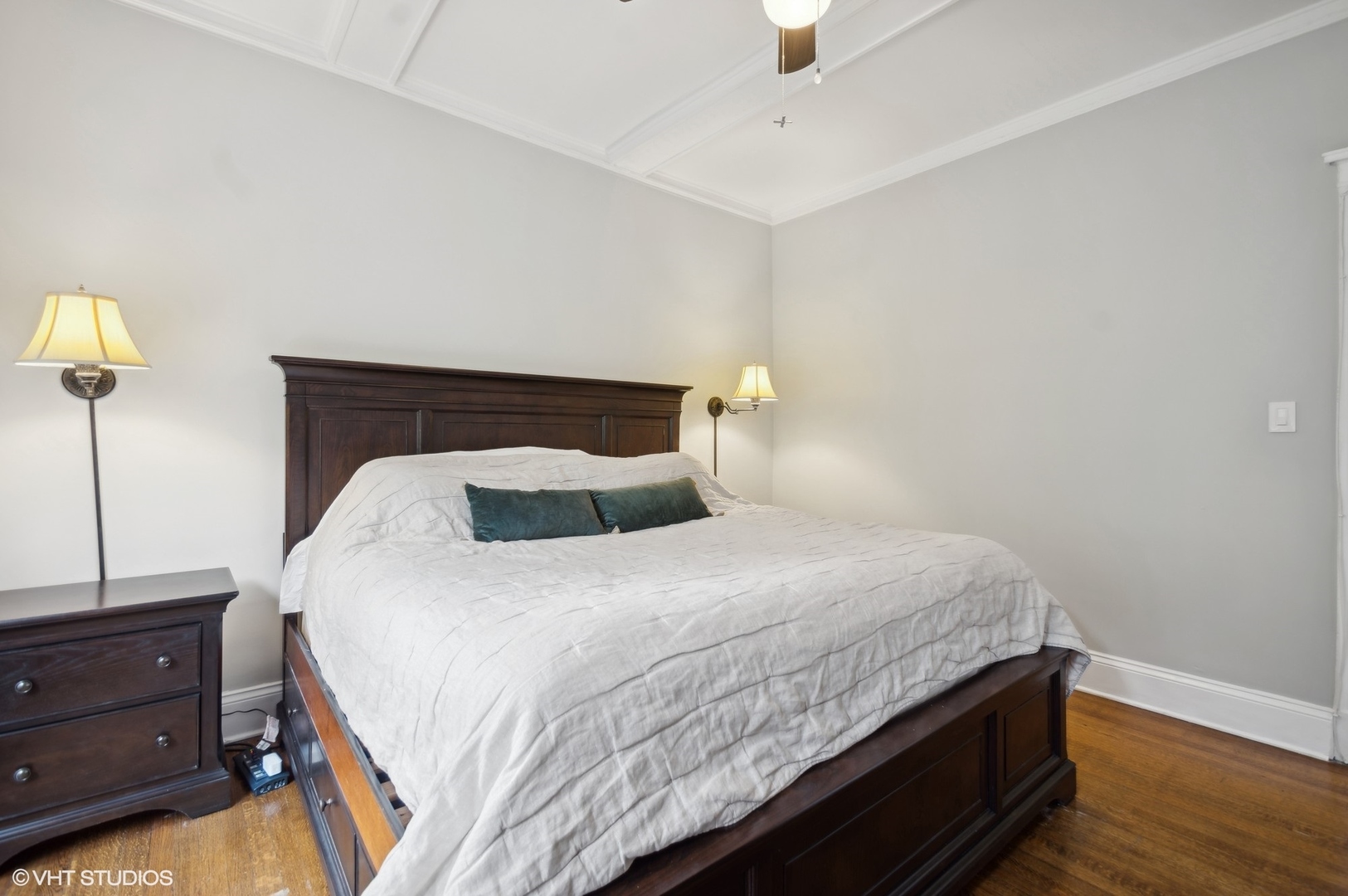 728 W Sheridan Road Unit: 3S