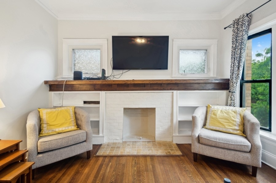 728 W Sheridan Road Unit: 3S