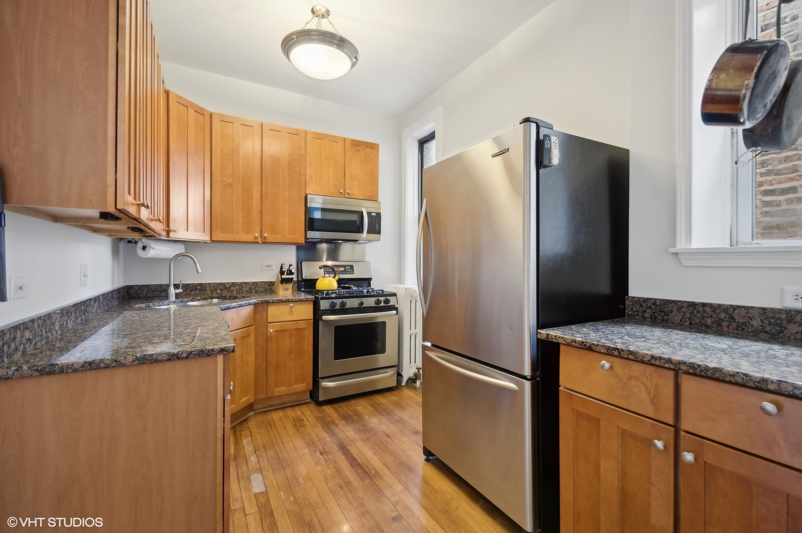 728 W Sheridan Road Unit: 3S