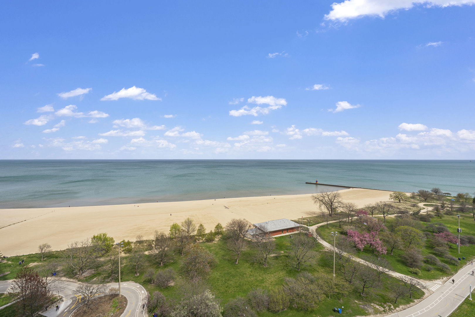 5701 N Sheridan Road Unit: 19T