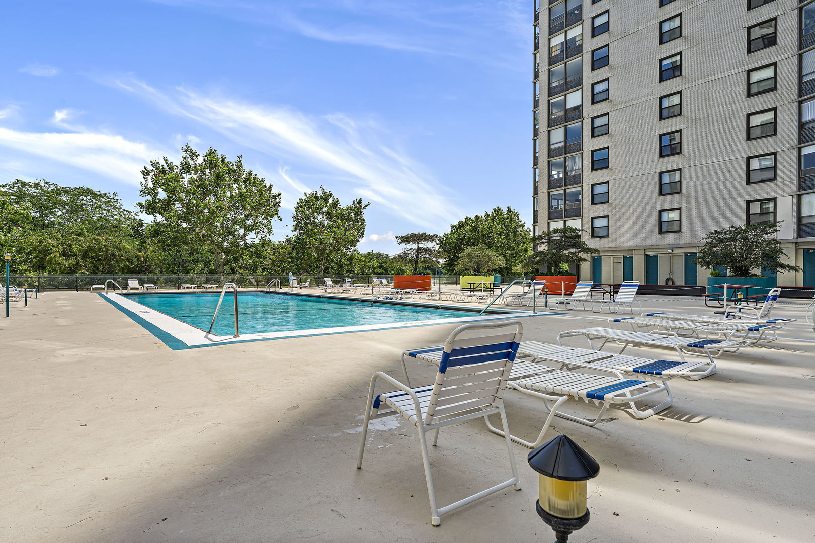 5701 N Sheridan Road Unit: 19T