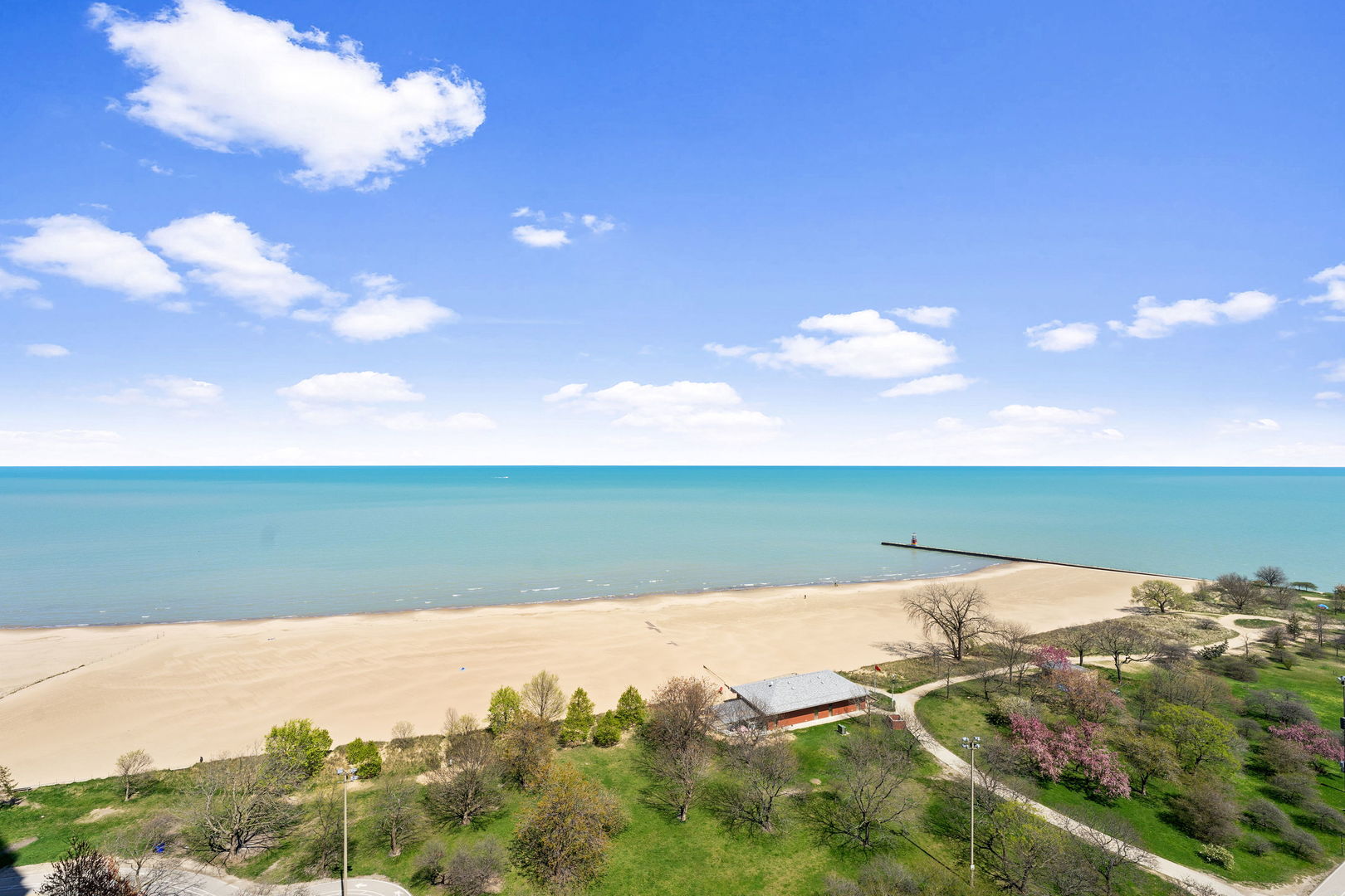 5701 N Sheridan Road Unit: 19T