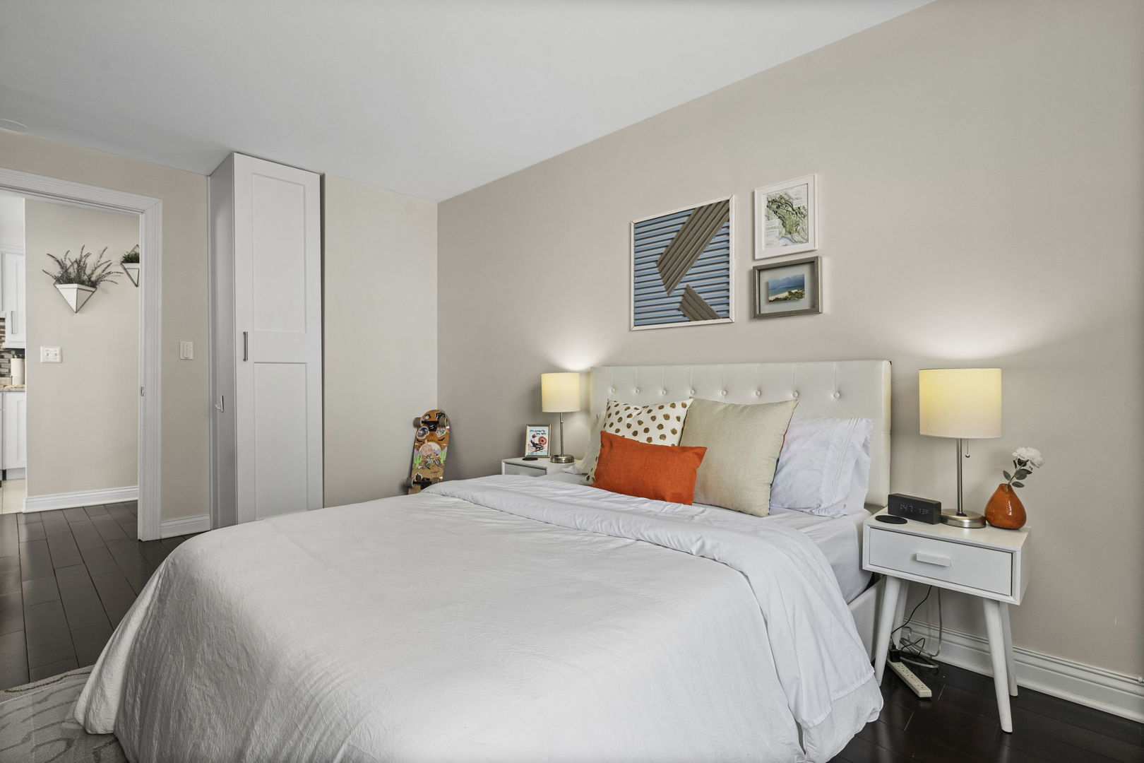 5701 N Sheridan Road Unit: 19T