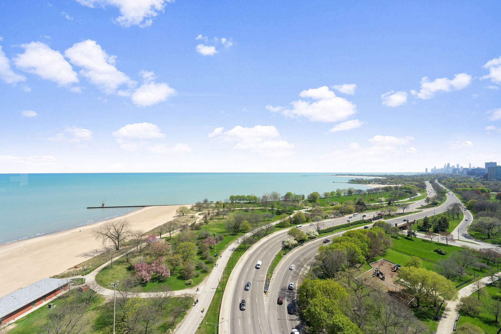 5701 N Sheridan Road Unit: 19T