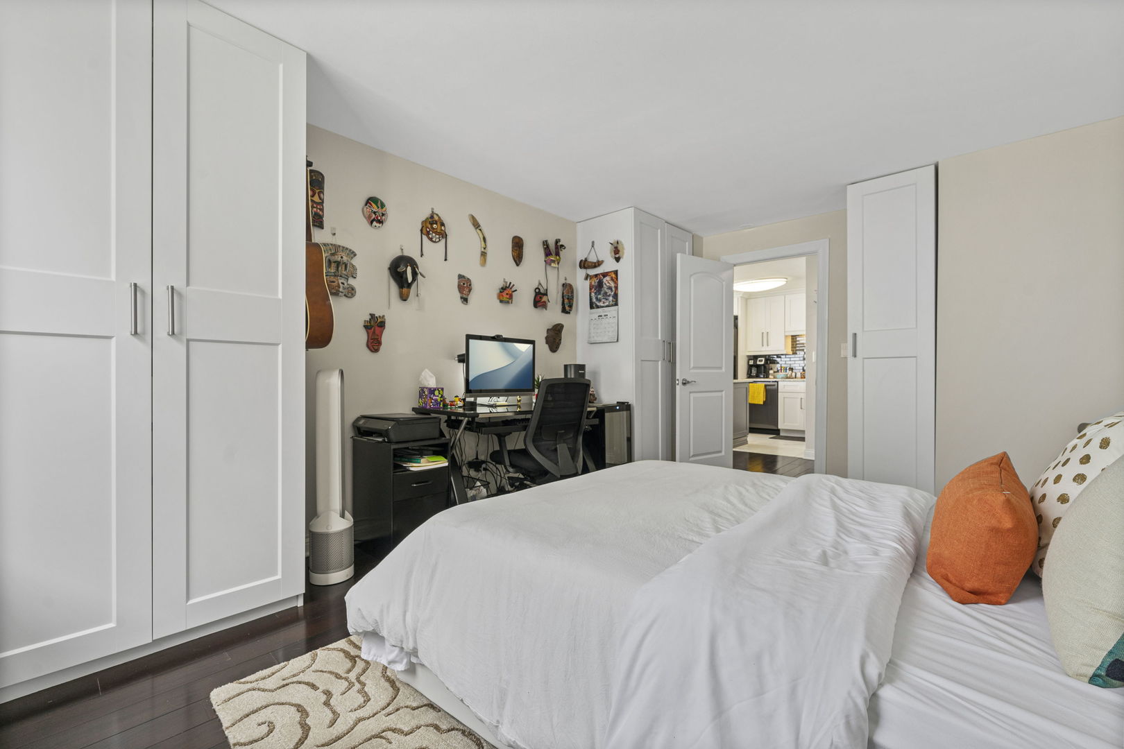 5701 N Sheridan Road Unit: 19T