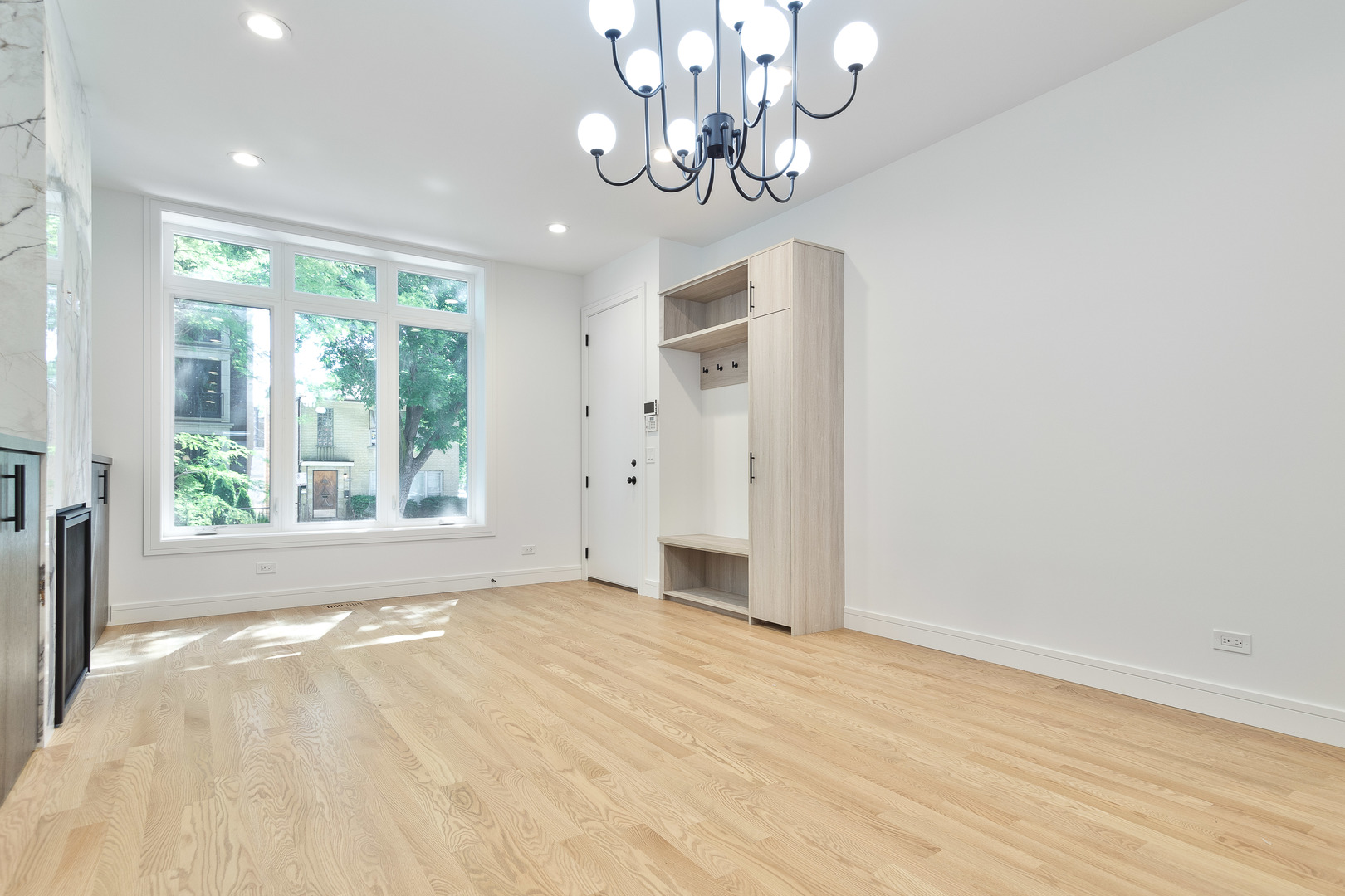 2936 N Damen Avenue Unit: 1