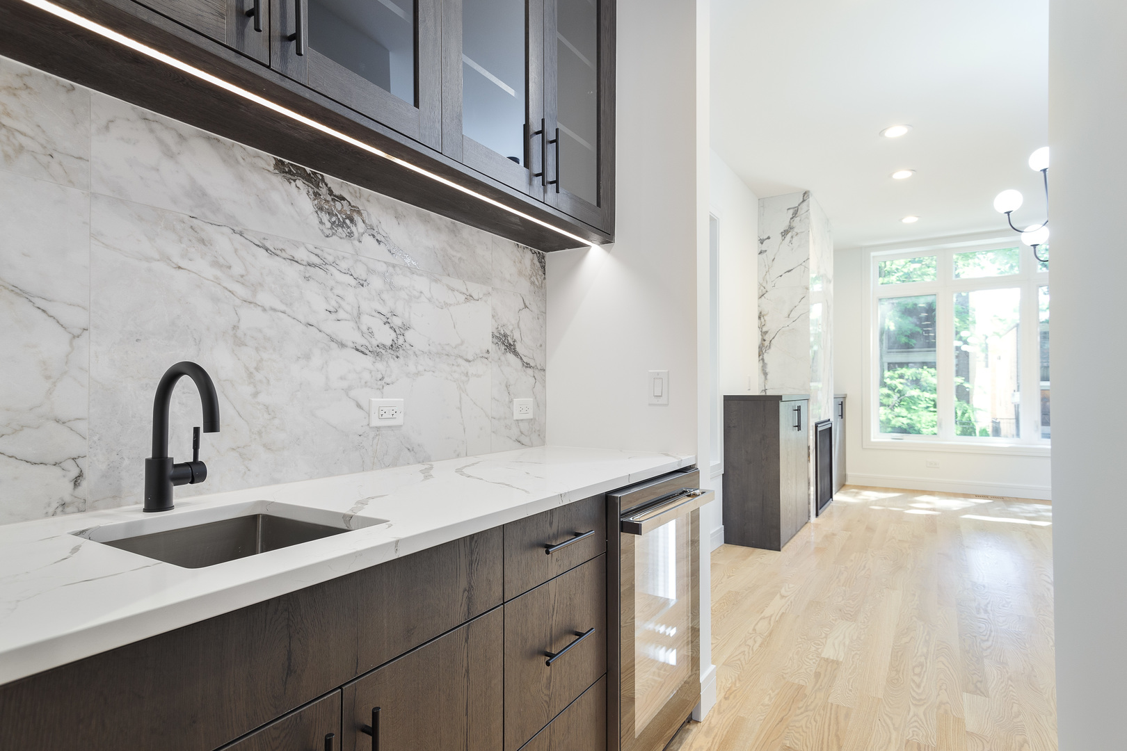 2936 N Damen Avenue Unit: 1