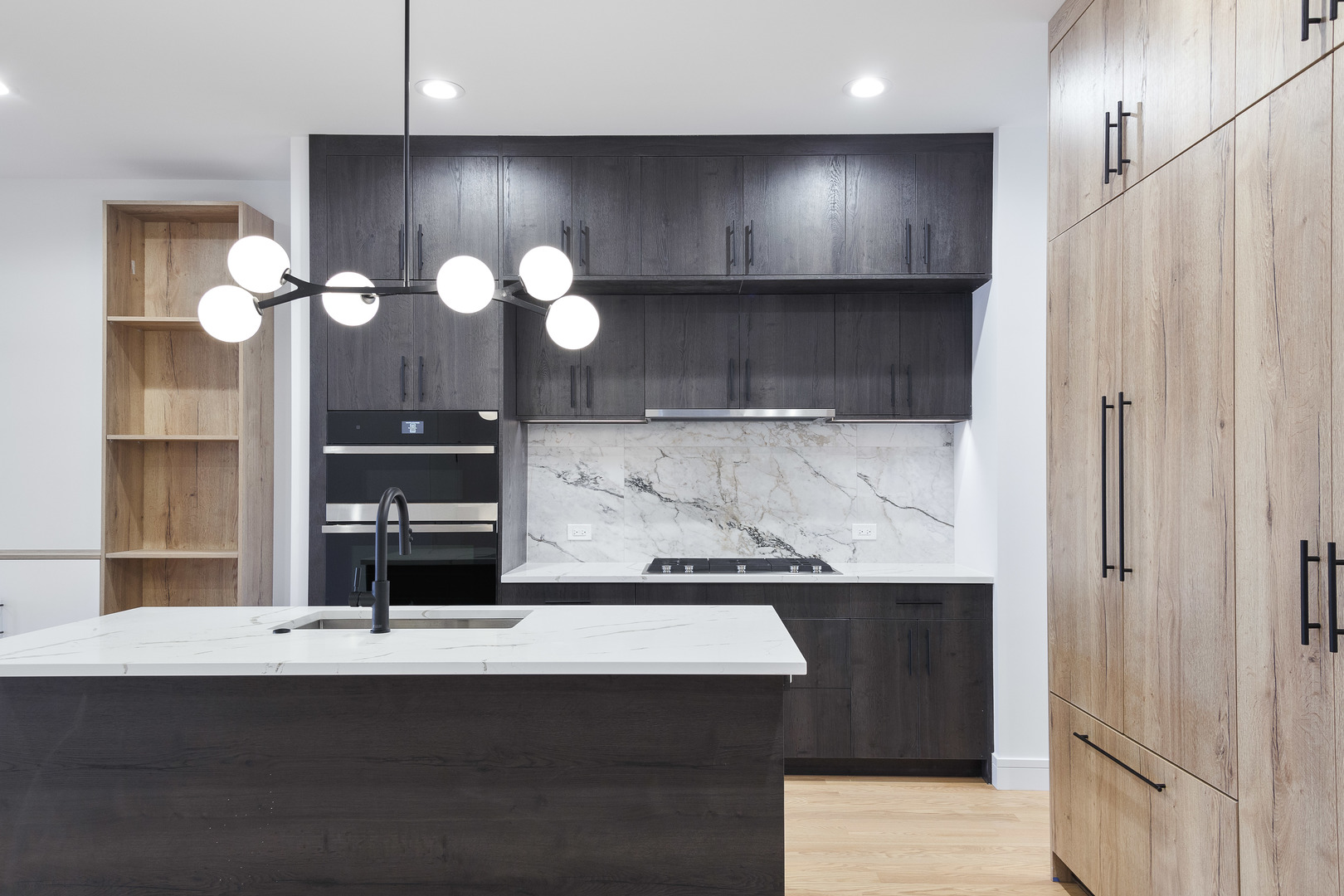 2936 N Damen Avenue Unit: 1