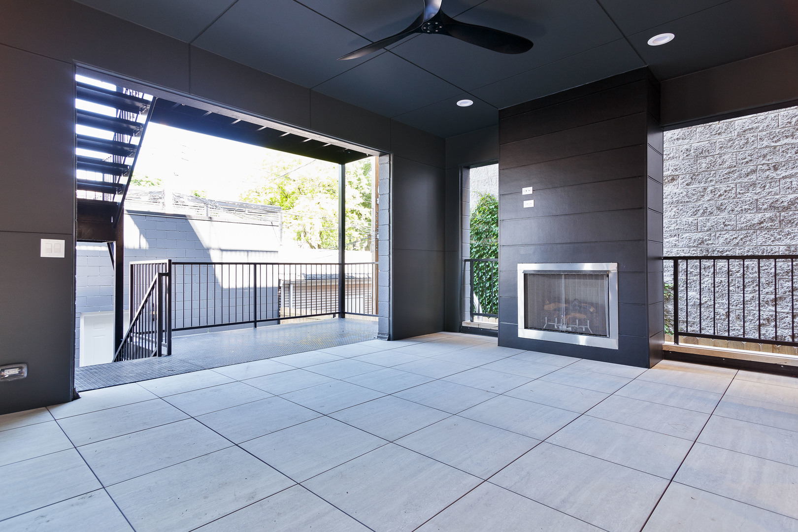 2936 N Damen Avenue Unit: 1