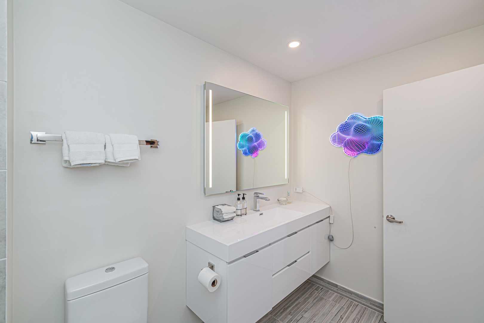 817 W Washington Boulevard Unit: 404