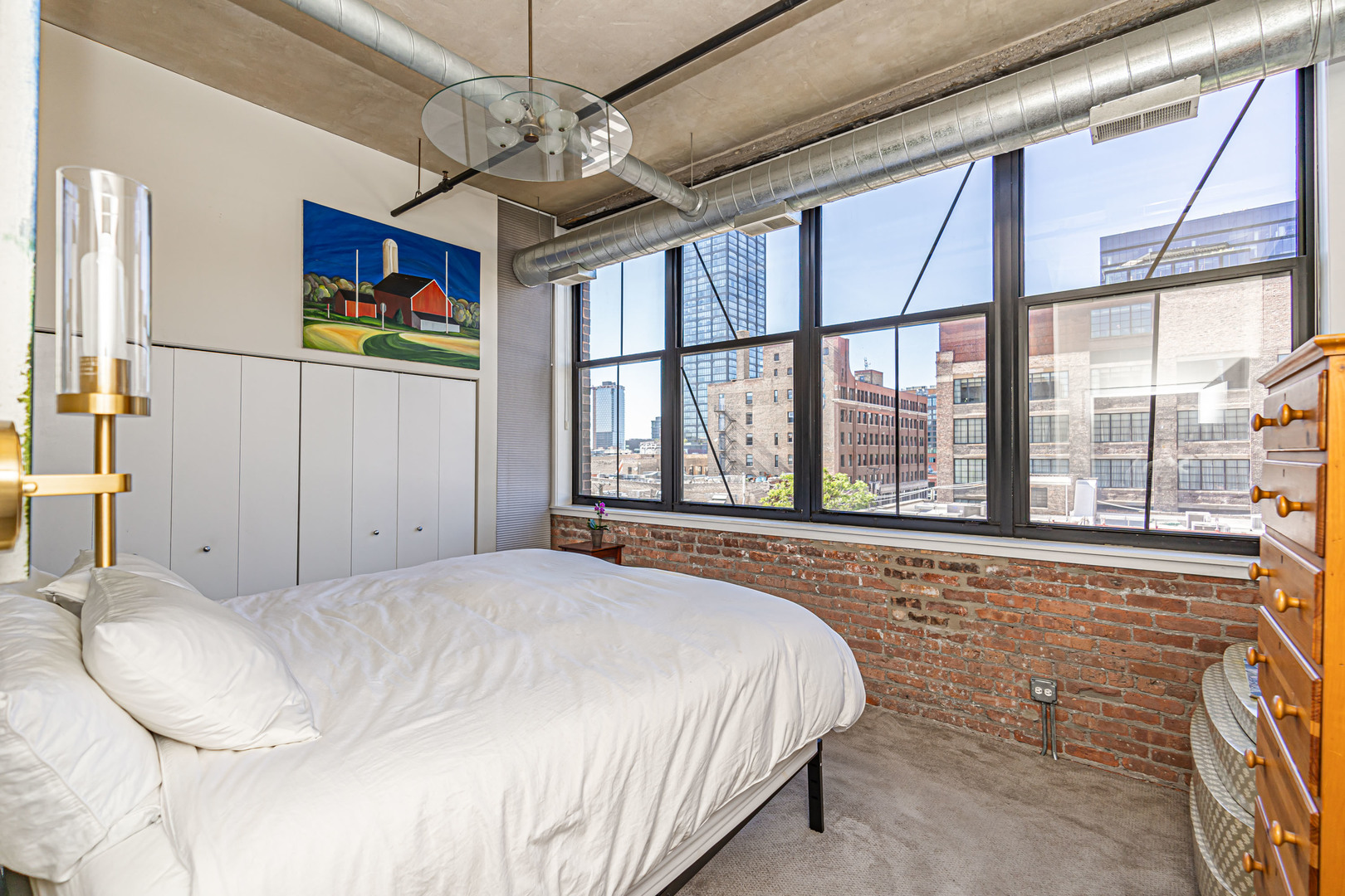 817 W Washington Boulevard Unit: 404