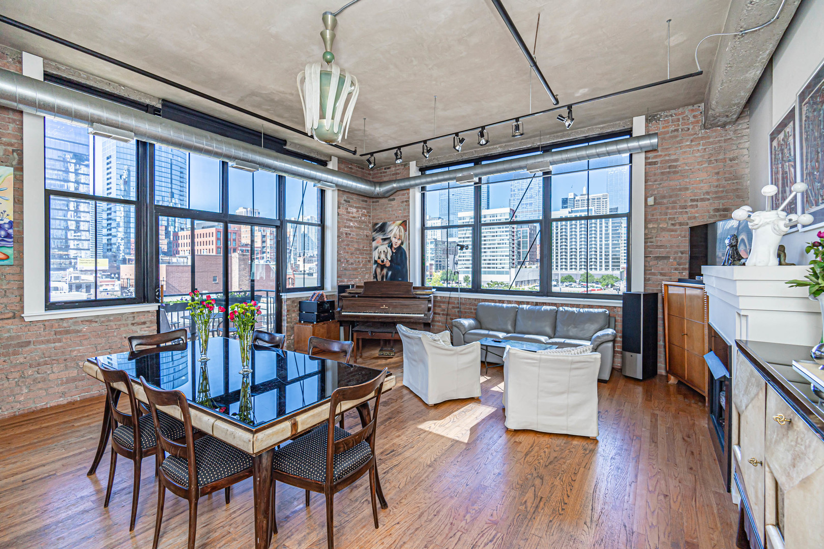 817 W Washington Boulevard Unit: 404