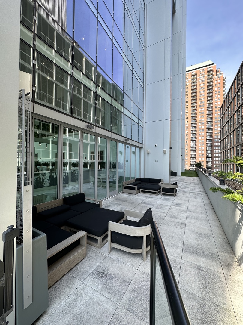 808 S Michigan Avenue Unit: 3901