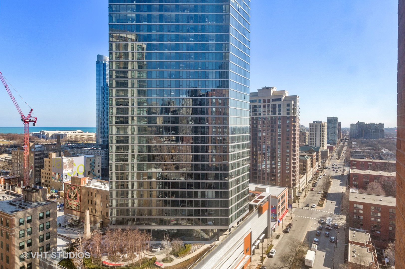 899 S PLYMOUTH Court Unit: 1808