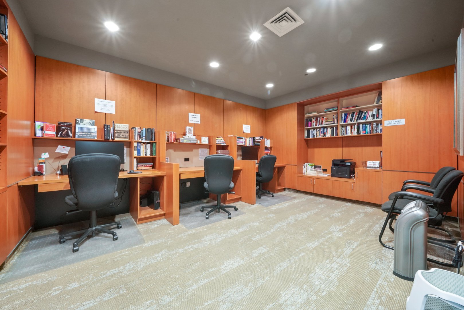 208 W Washington Street Unit: 1911