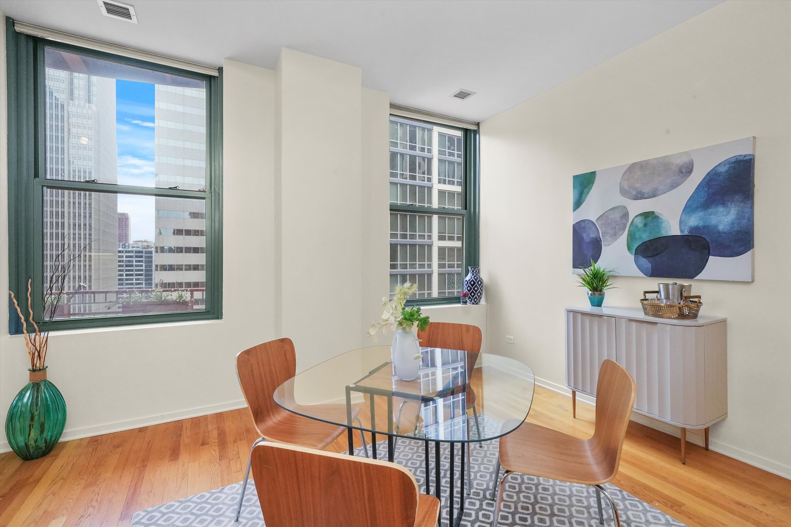 208 W Washington Street Unit: 1911