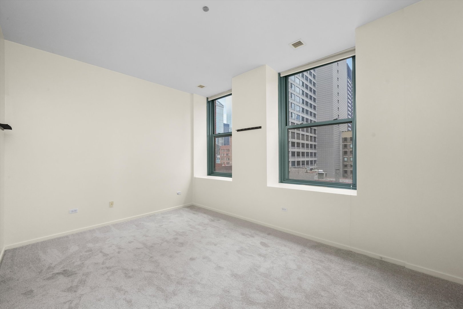 208 W Washington Street Unit: 1911