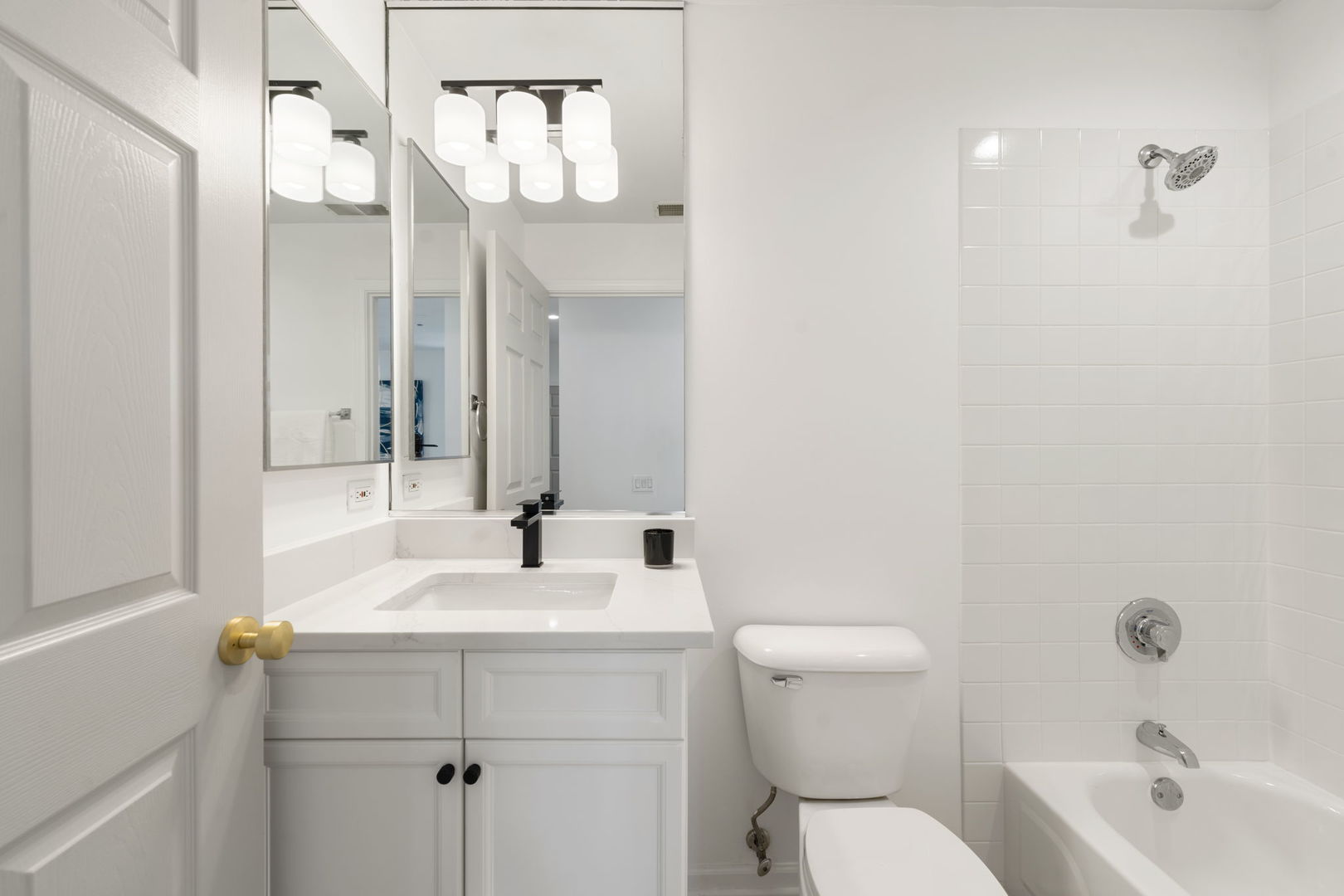 33 W HURON Street Unit: 310