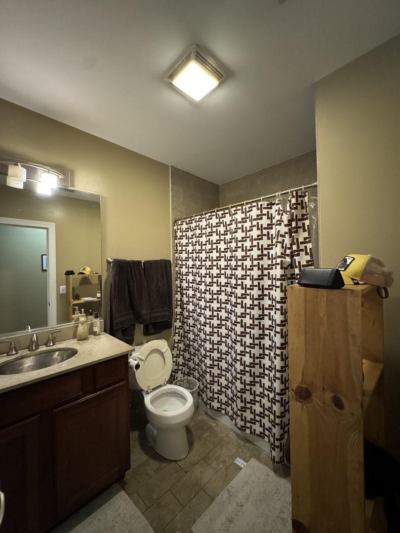 1254 W DIVERSEY Parkway Unit: 1