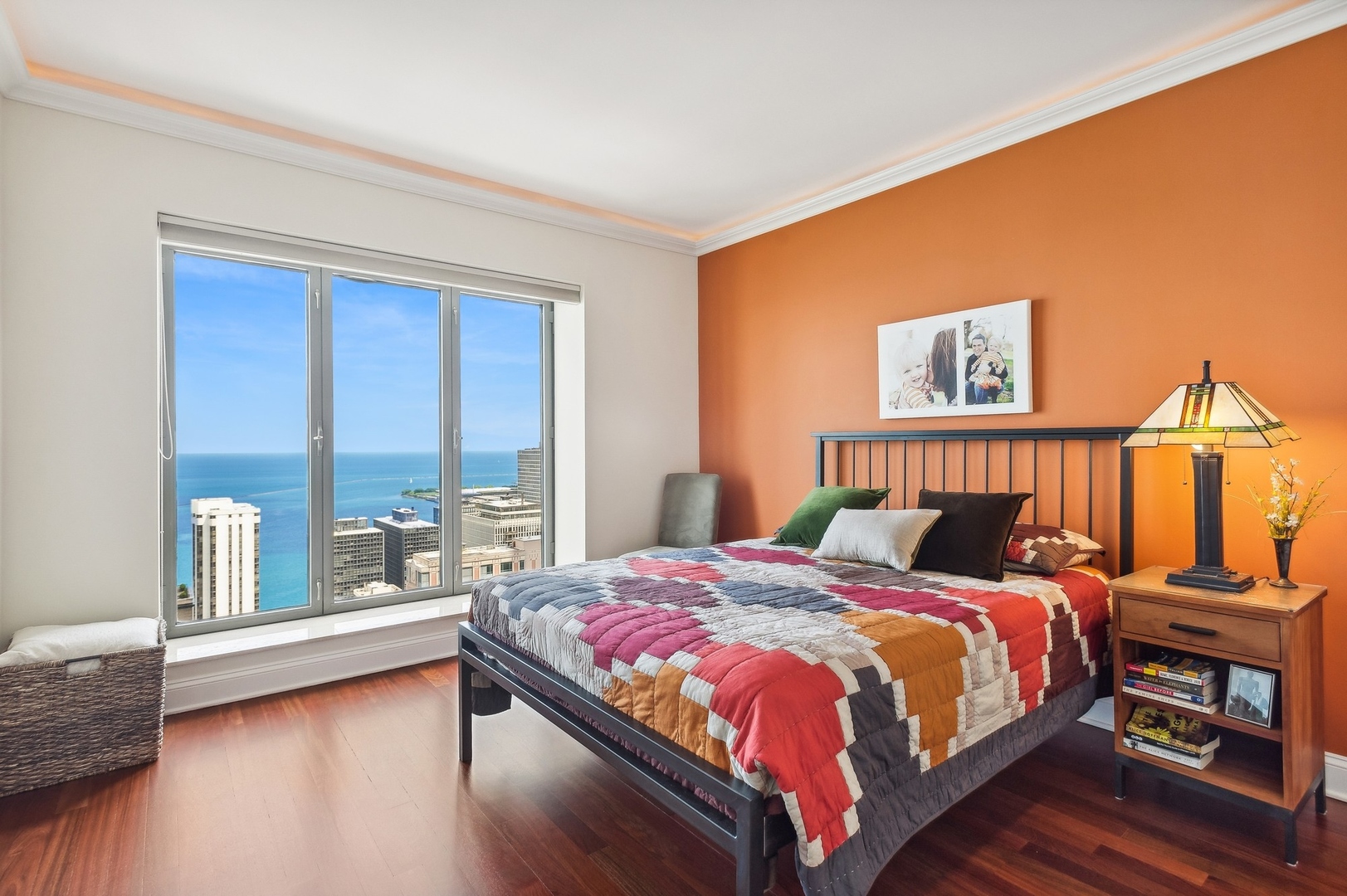 950 N Michigan Avenue Unit: 3602